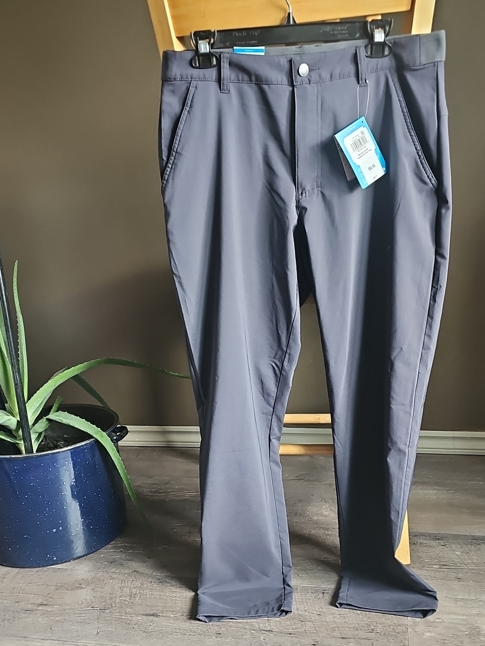 Columbia Men's Dark Gray Chinos - Straight Fit